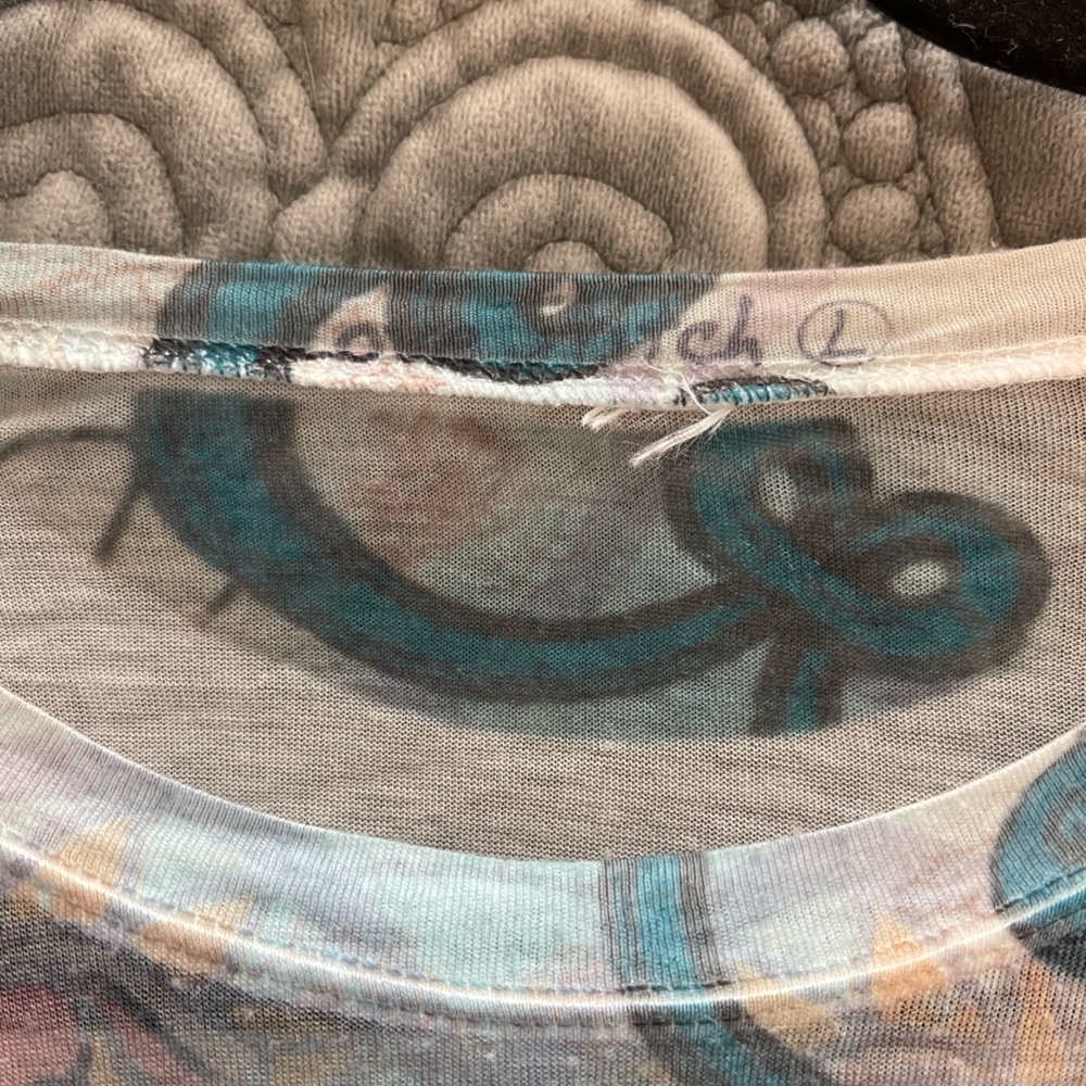 Love hitch short sleeve tee. - Picture 3 of 3